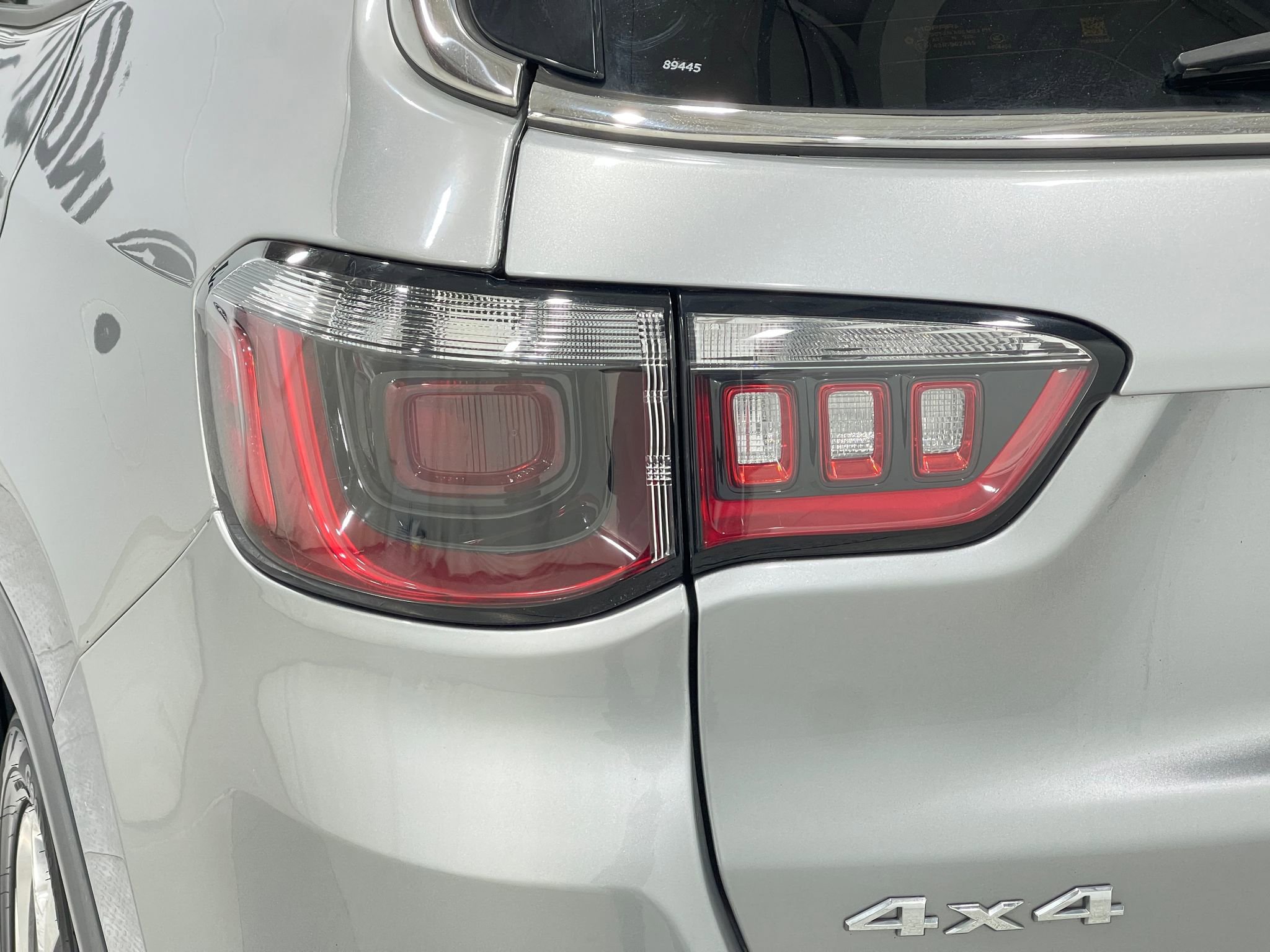 Used 2020 Jeep Compass Limited image 32