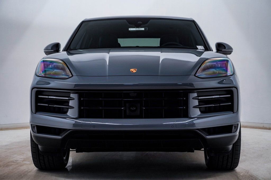 New 2026 Porsche Cayenne S image 6