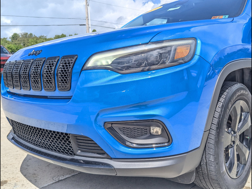 Used 2020 Jeep Cherokee Latitude Plus AWD/4WD image 12