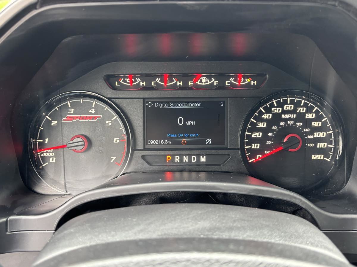 Used 2018 Ford F150 XLT w/ Equipment Group 302A Luxury AWD/4WD image 16
