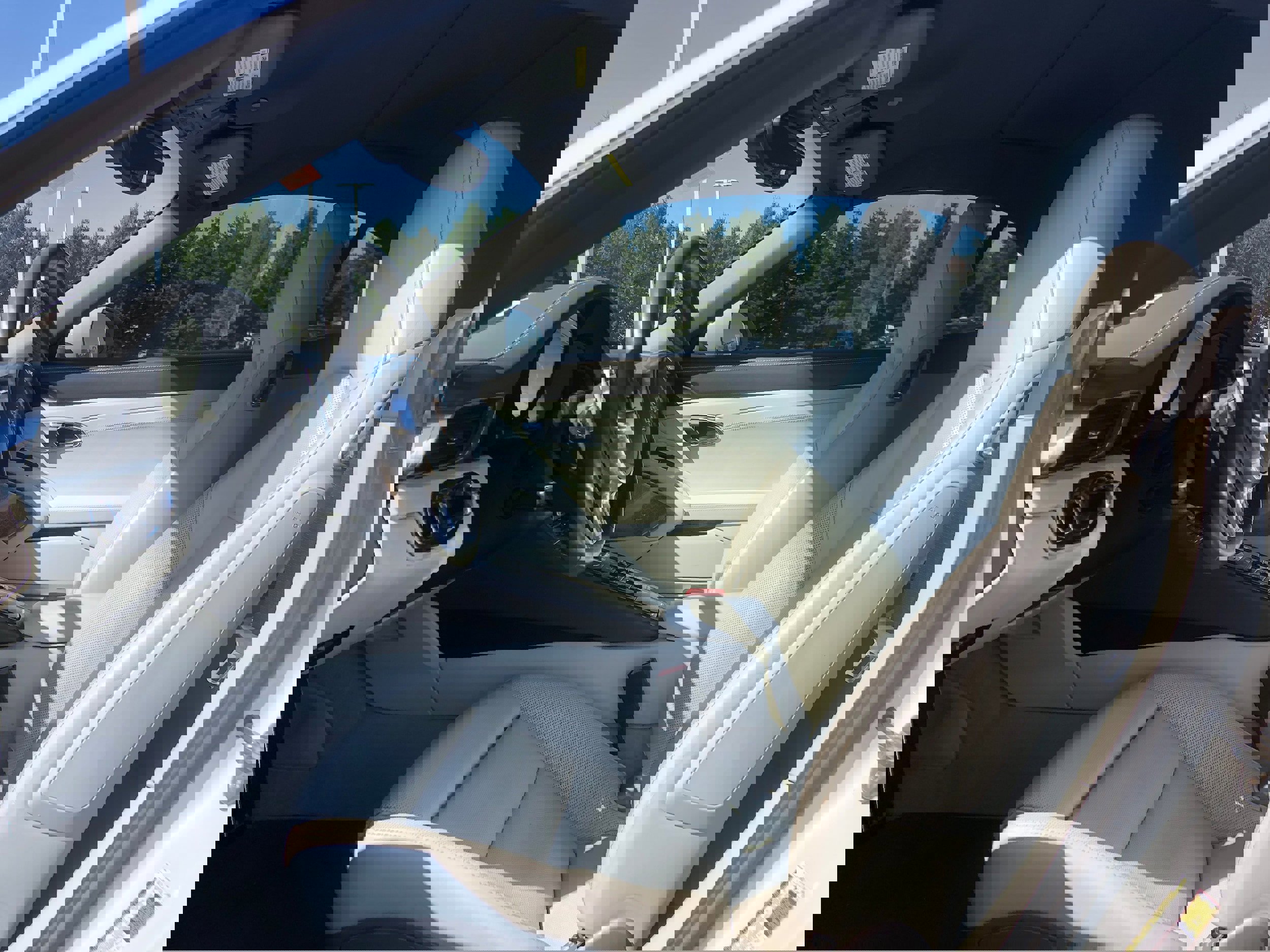 Used 2015 Porsche 911 Turbo w/ Sport Chrono Package image 19