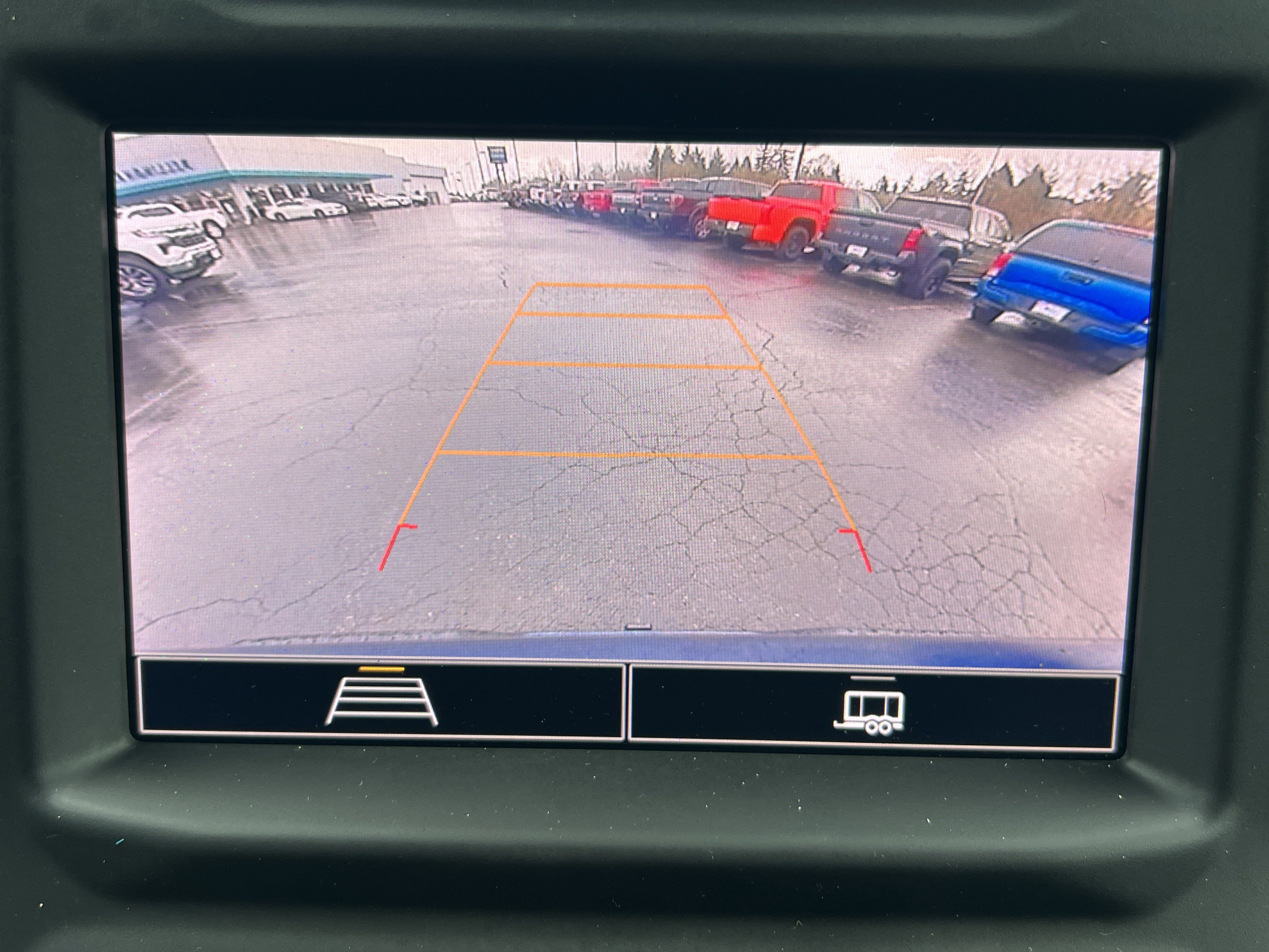 Used 2022 Chevrolet Silverado 1500 Custom image 12