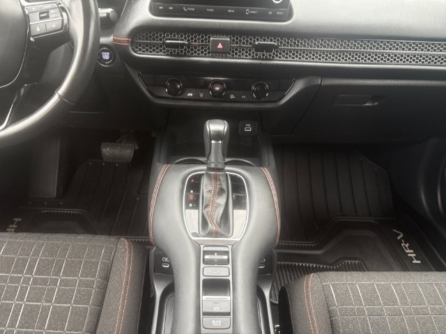 Certified 2025 Honda HR-V Sport image 11