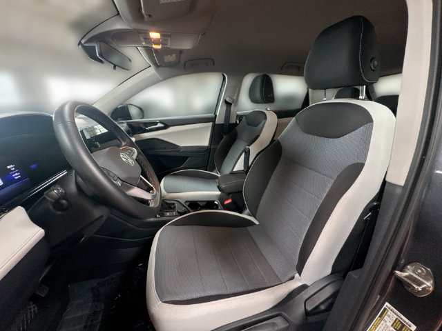 Certified 2025 Volkswagen Taos S AWD/4WD image 14