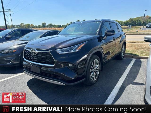 Certified 2022 Toyota Highlander Platinum