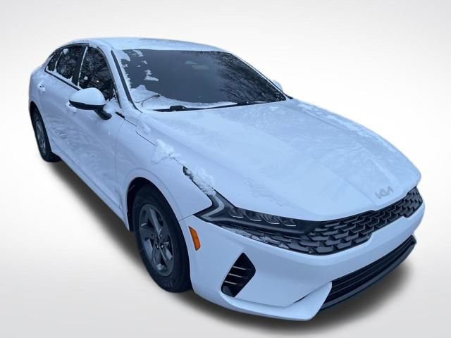 Used 2024 Kia K5 LXS image 9