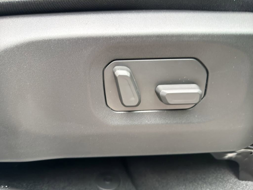 New 2026 Jeep Gladiator Sahara image 21