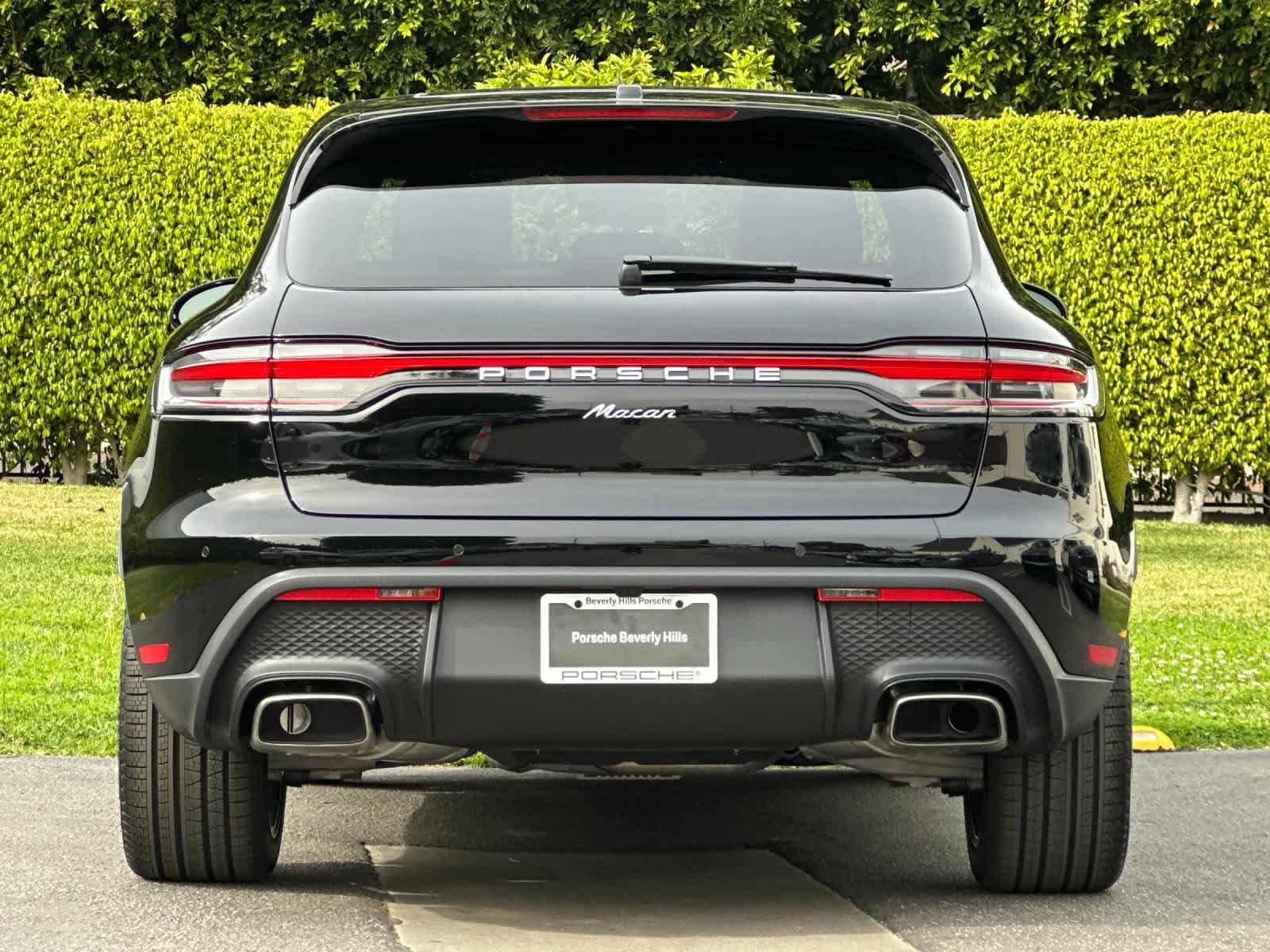 New 2026 Porsche Macan AWD/4WD image 7