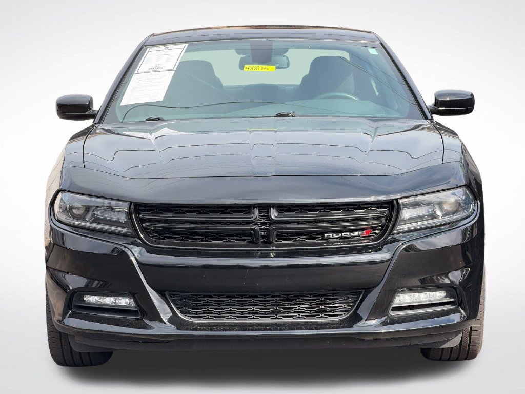 Used 2019 Dodge Charger SXT w/ Cold Weather Package AWD/4WD image 3