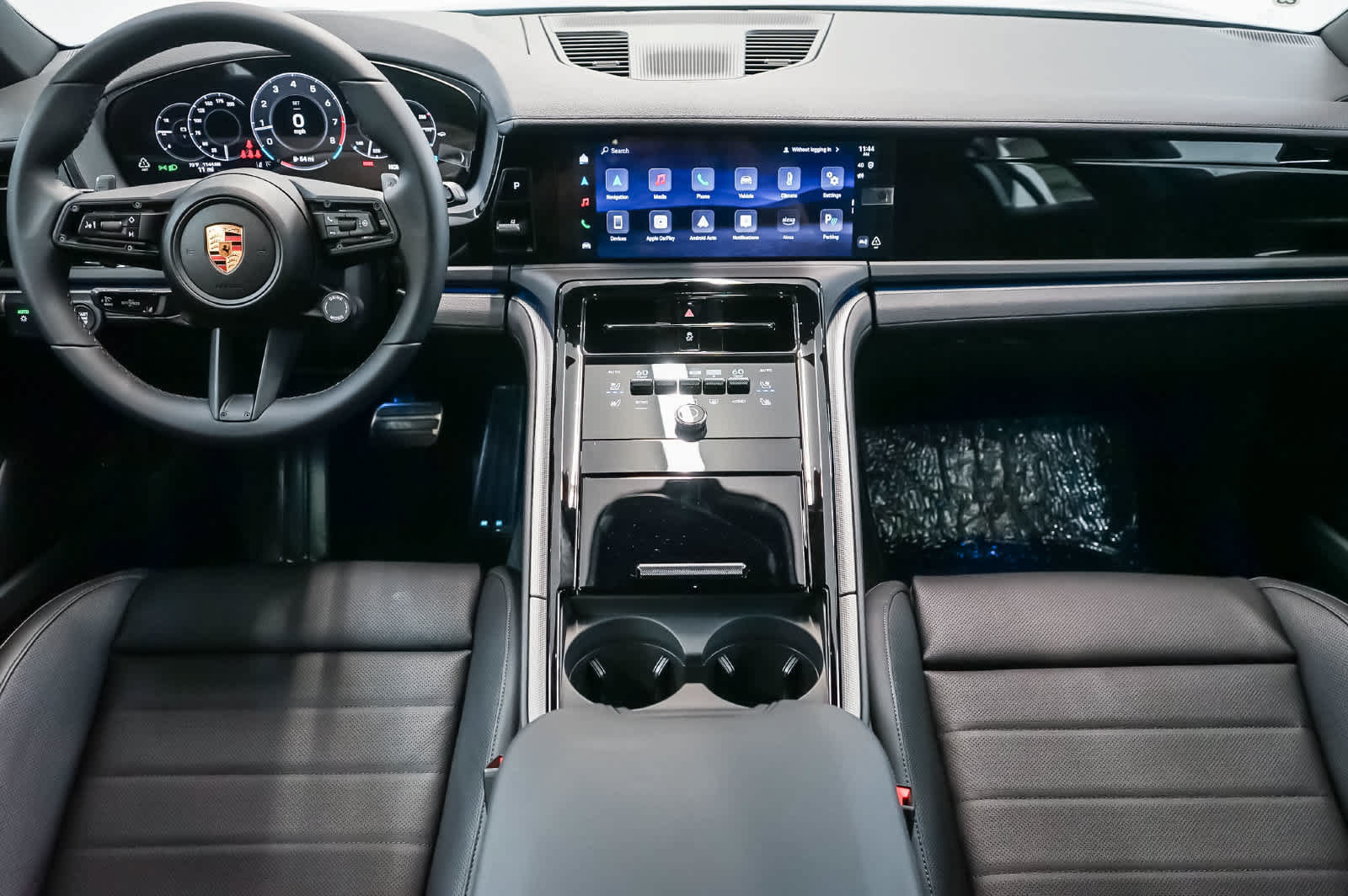 New 2026 Porsche Panamera RWD image 18