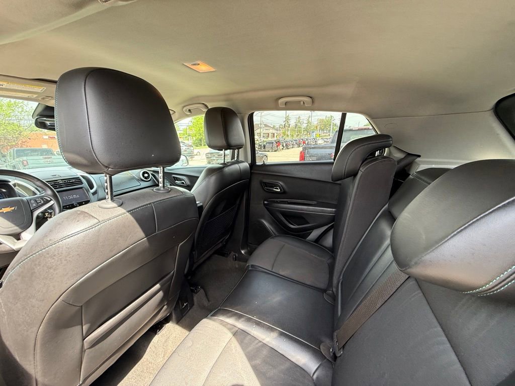 Used 2016 Chevrolet Trax LT w/ LT Convenience Package image 24