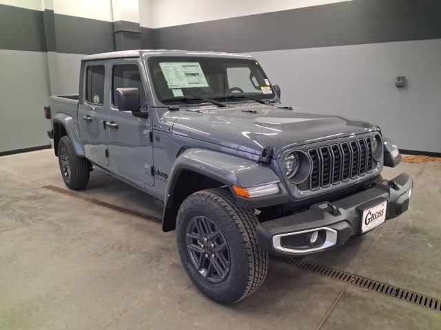 New 2026 Jeep Gladiator Sport AWD/4WD image 2