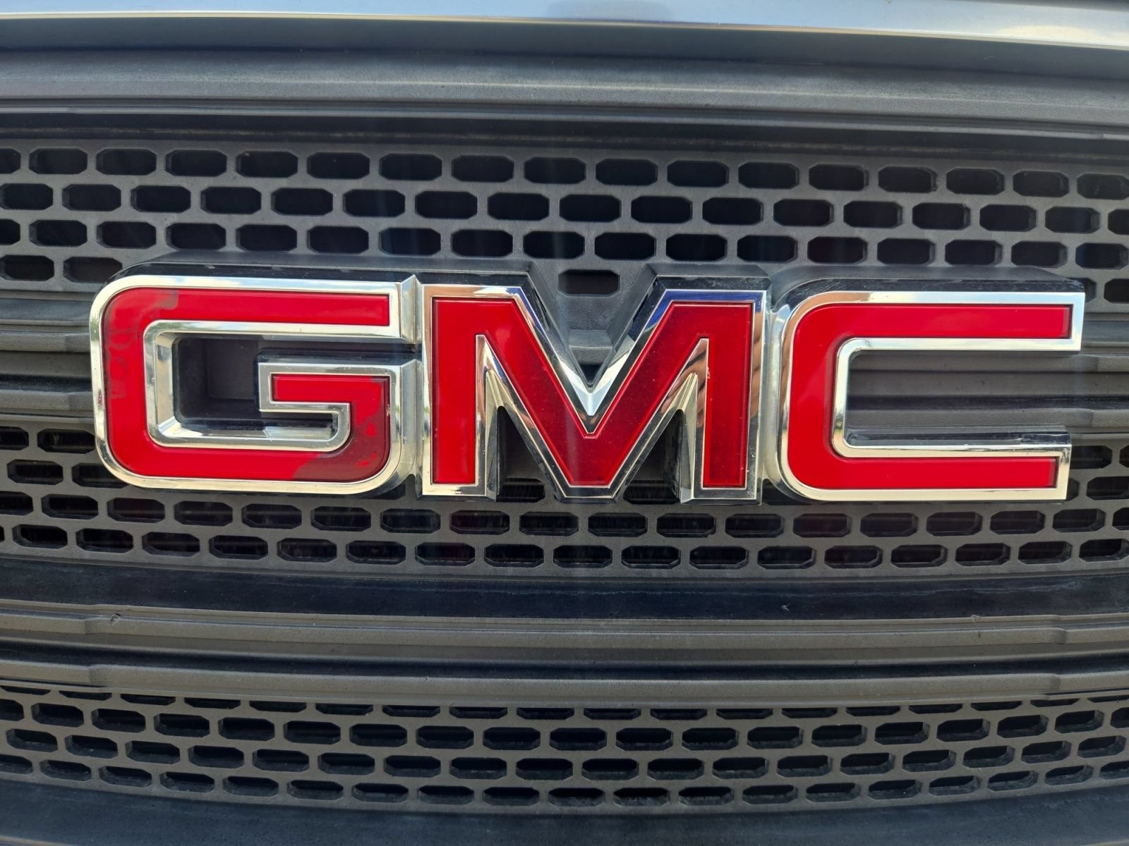 Used 2016 GMC Acadia SLE FWD image 9