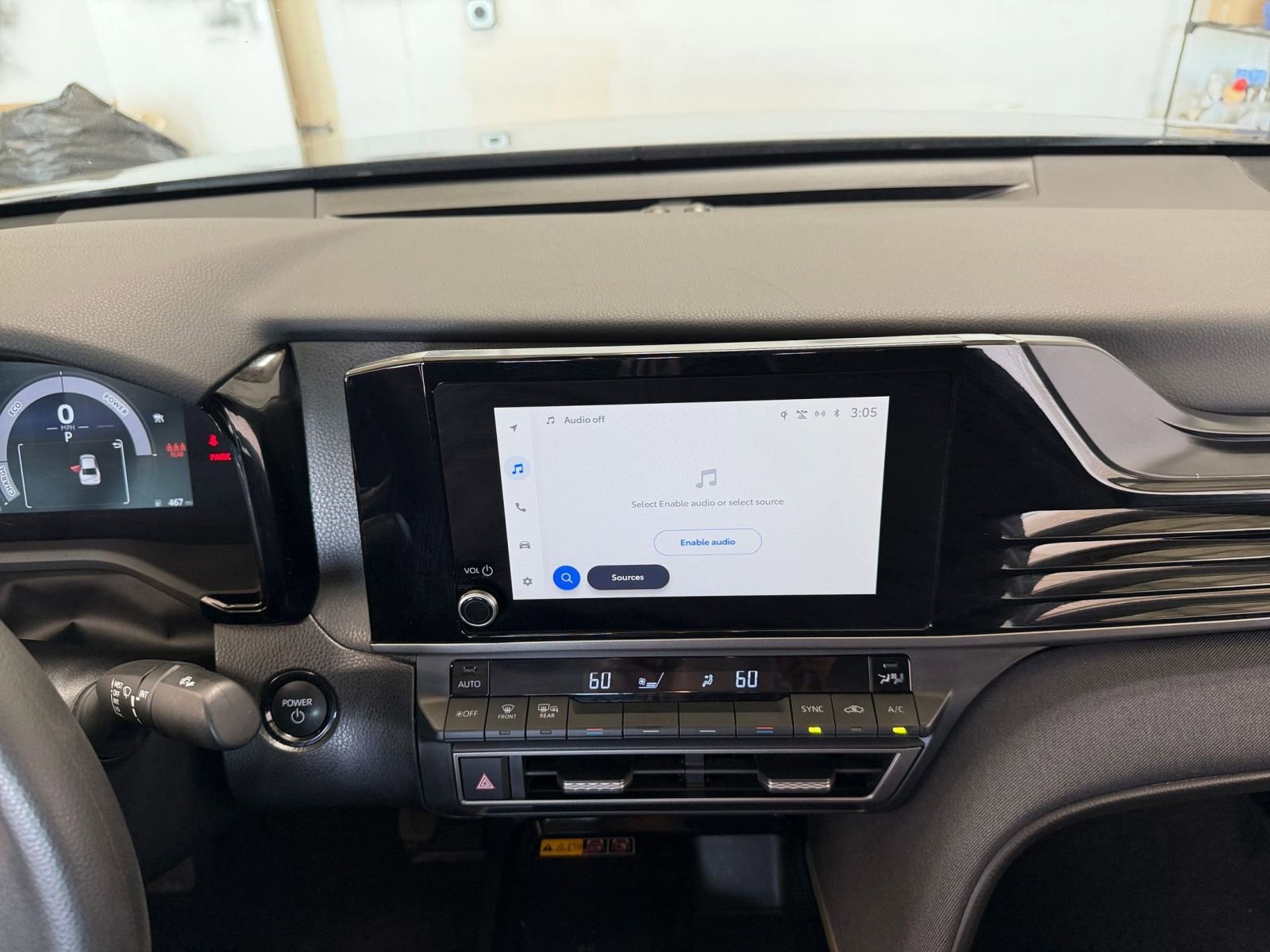 Used 2025 Toyota Camry LE image 21