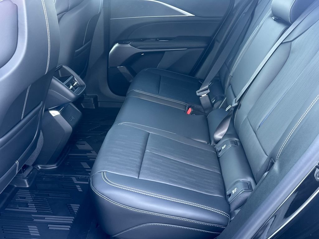 New 2026 Cadillac Lyriq Sport image 9