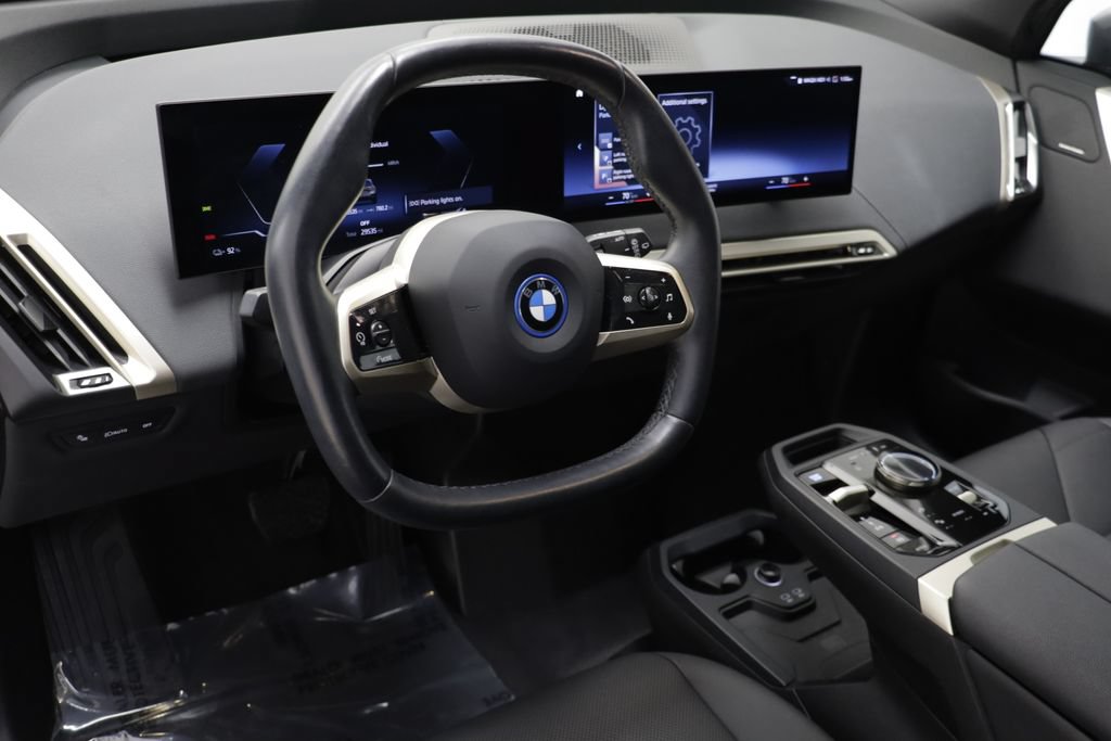 Certified 2023 BMW iX xDrive50 w/ Convenience Package AWD/4WD image 6