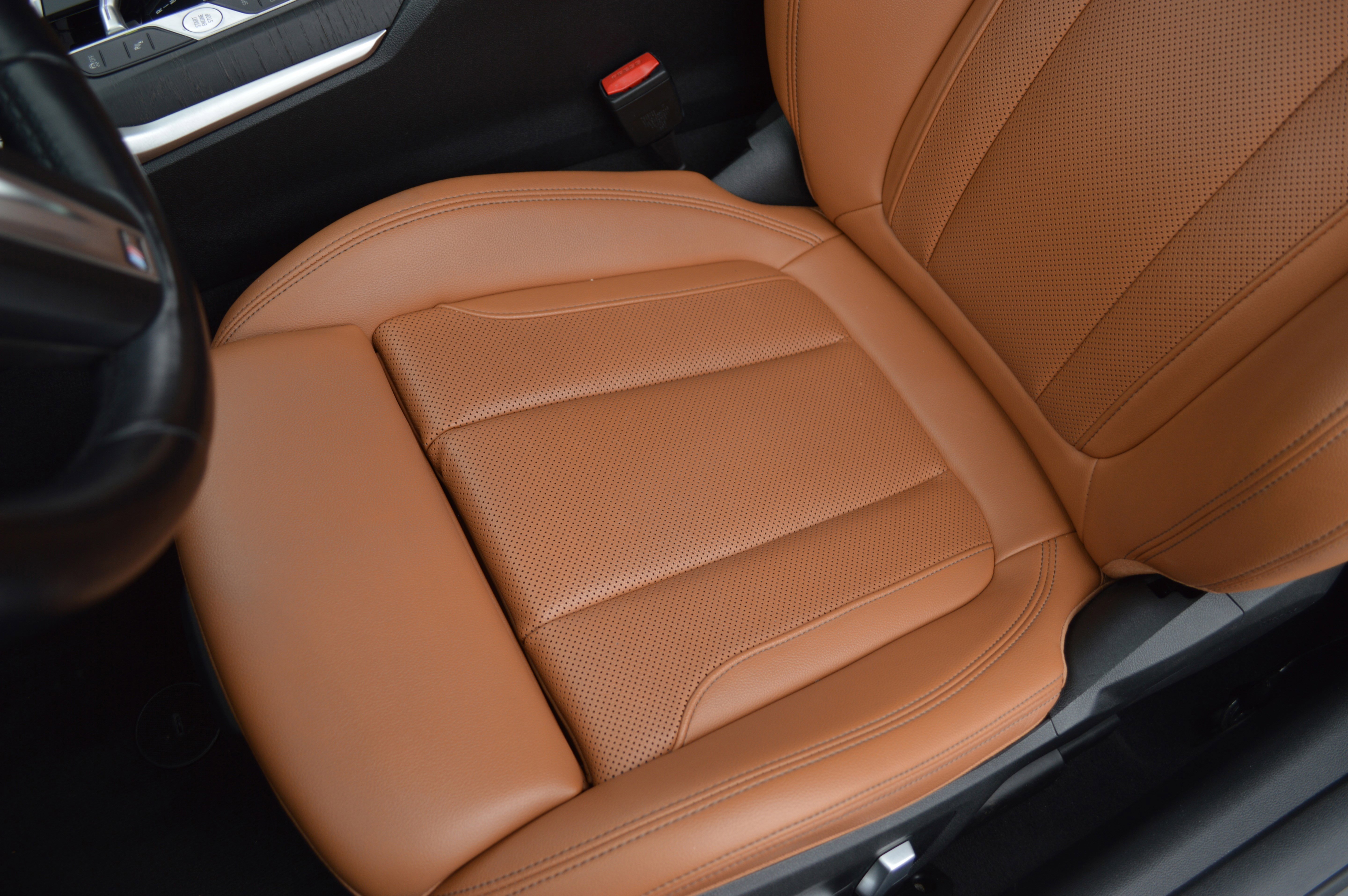 Certified 2024 BMW M440i Convertible w/ Premium Package image 34