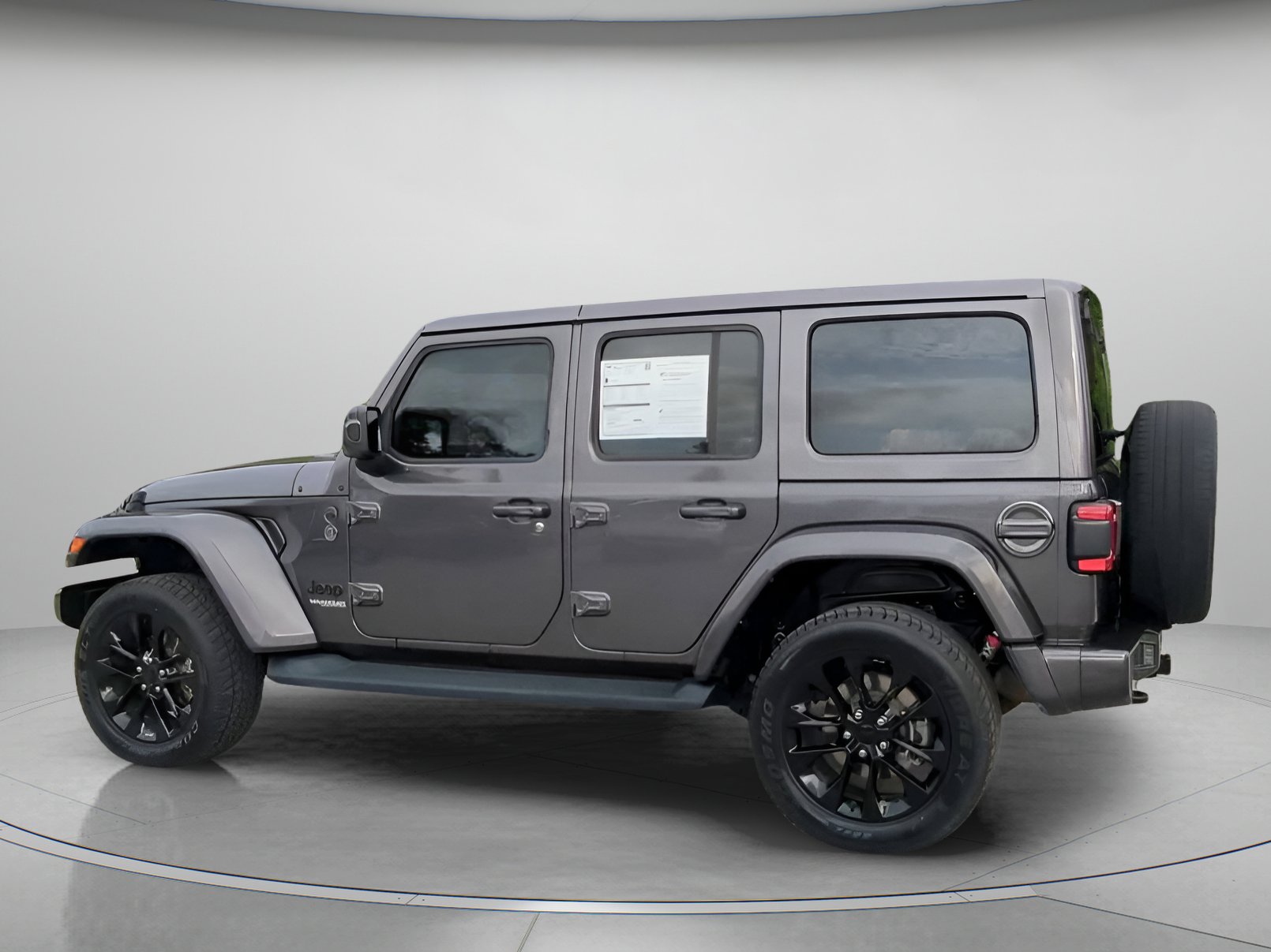 Used 2021 Jeep Wrangler Unlimited Sahara image 17