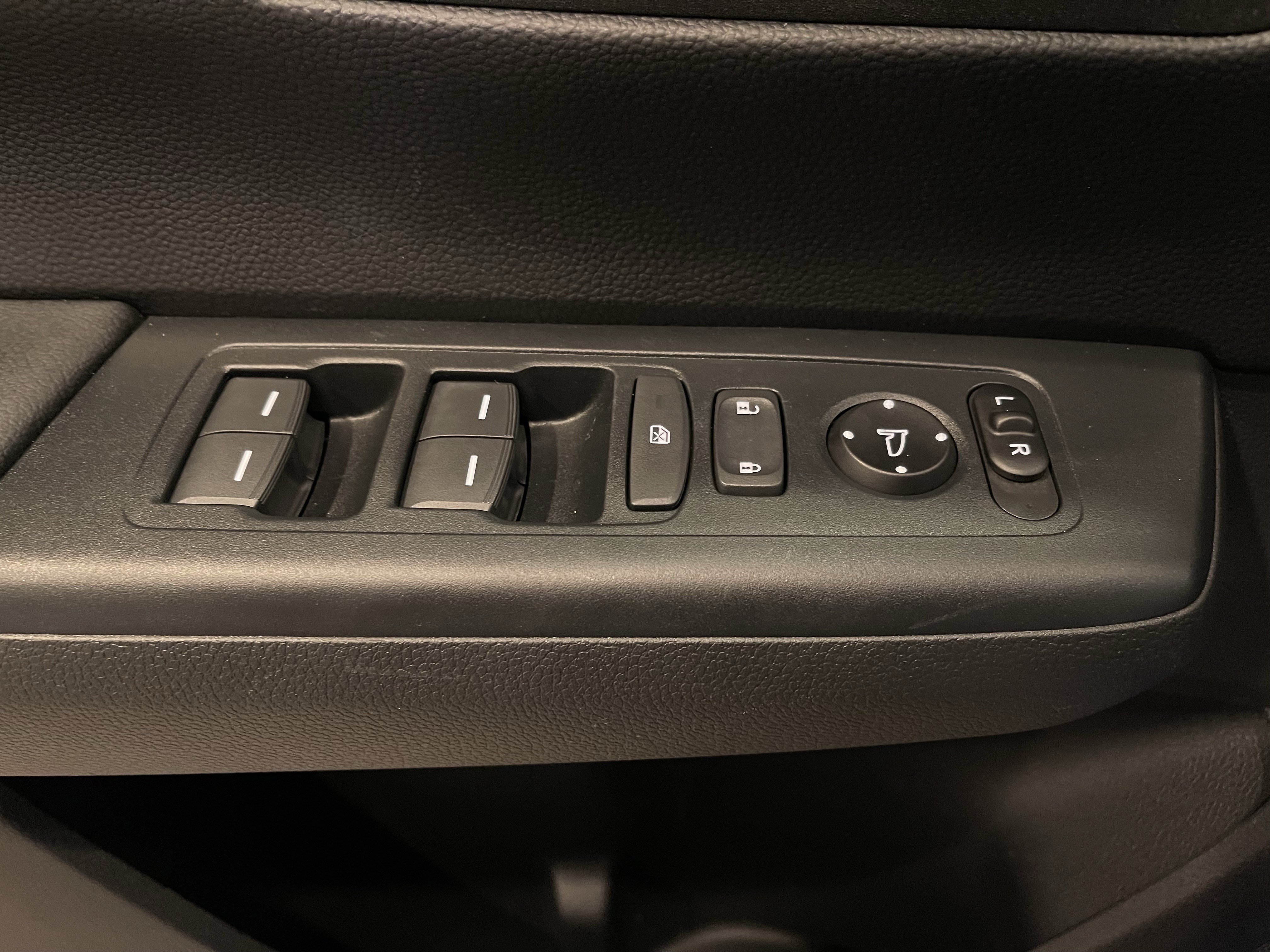 Used 2024 Honda CR-V Sport-L image 11