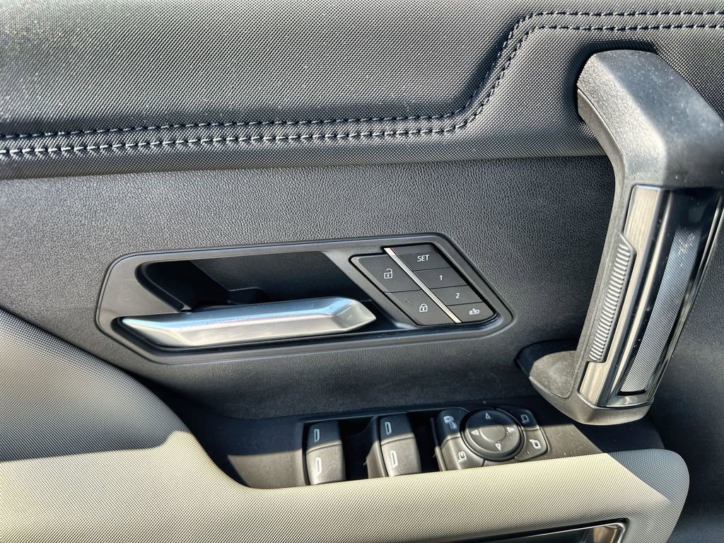 New 2026 GMC Hummer EV SUV image 22