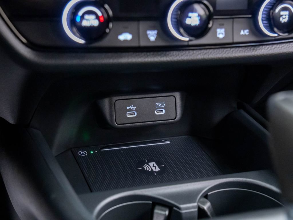 Used 2026 Honda HR-V LX image 27