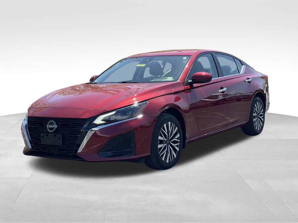 Certified 2023 Nissan Altima 2.5 SV image 2
