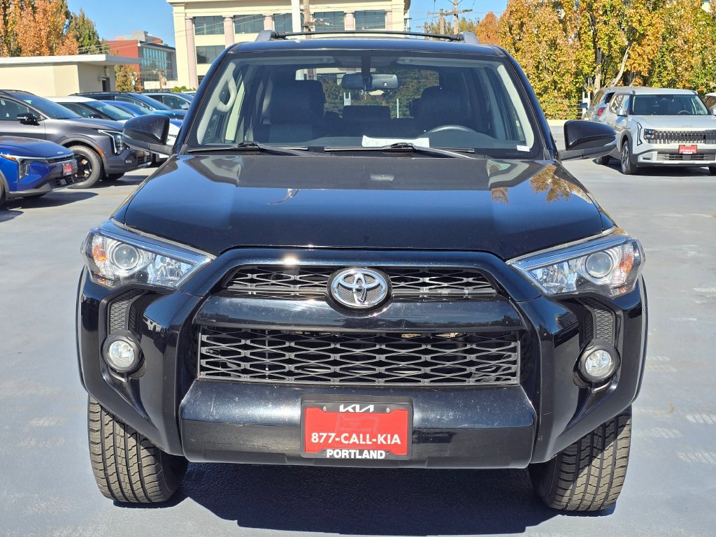 Used 2017 Toyota 4Runner SR5 Premium AWD/4WD image 9