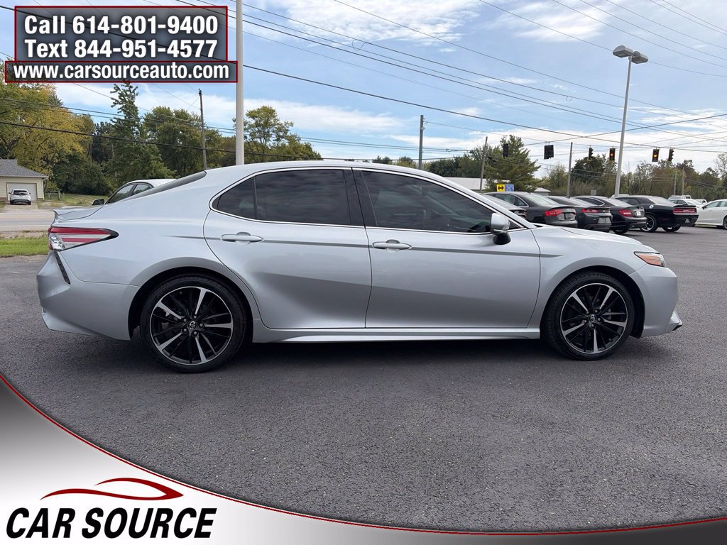 Used 2018 Toyota Camry XSE FWD image 4
