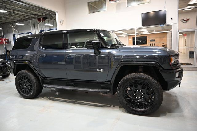 New 2026 GMC Hummer EV SUV image 4