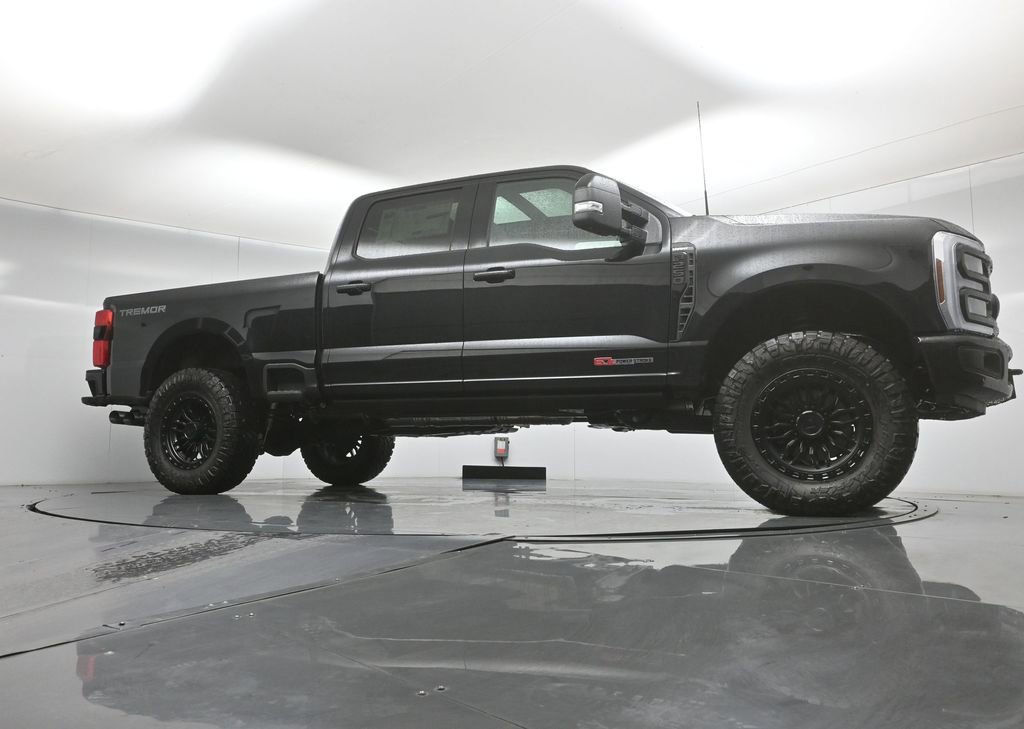 New 2025 Ford F250 Lariat w/ Lariat Ultimate Package image 47