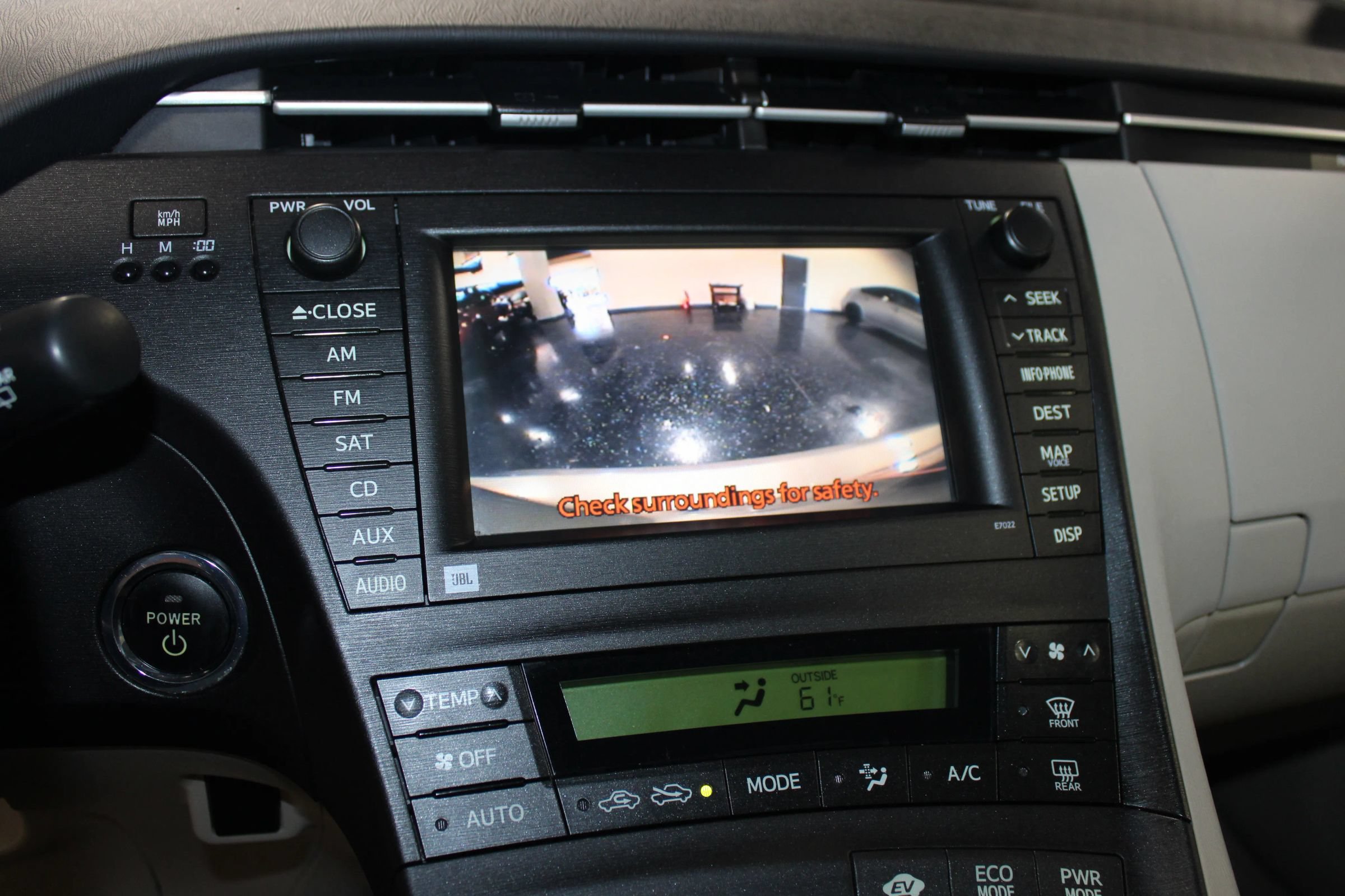 Used 2011 Toyota Prius Three w/ Navigation Pkg FWD image 18