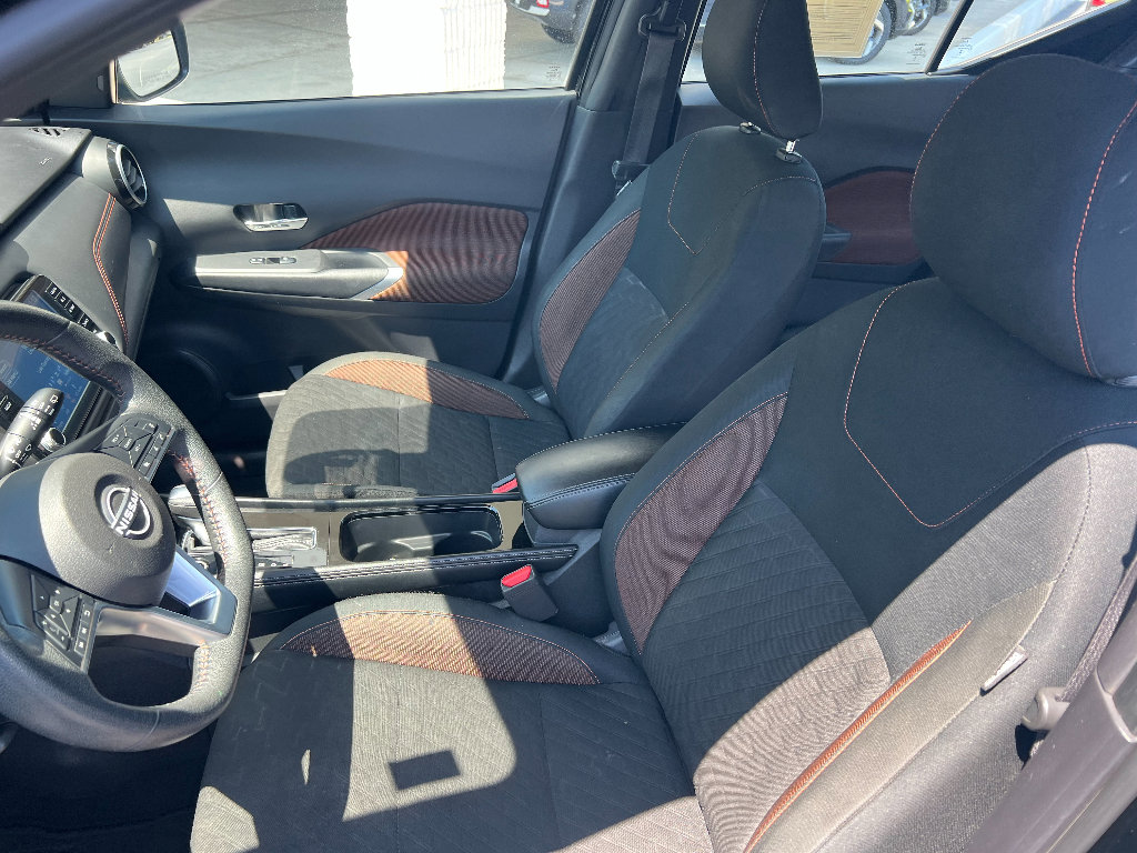 Used 2024 Nissan Kicks SR image 31