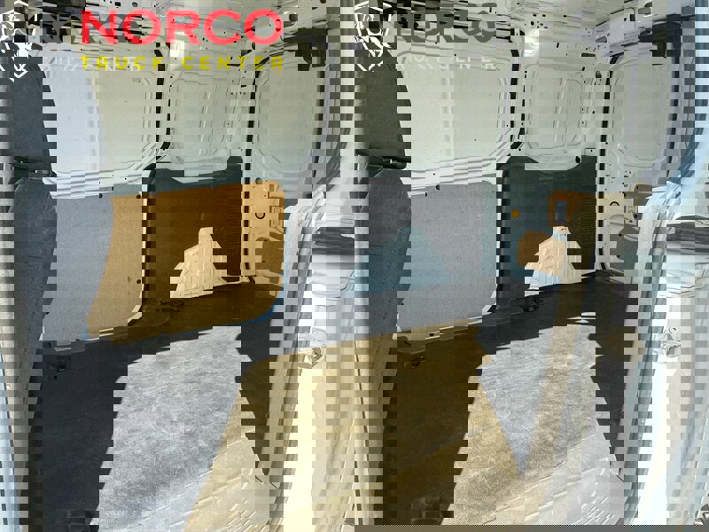 Used 2020 Ford Transit Connect XL image 3