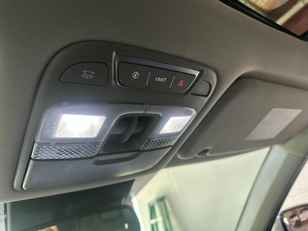 Used 2022 Kia Telluride SX w/ Nightfall Edition Package AWD/4WD image 18