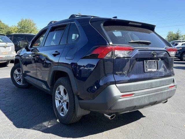 Used 2025 Toyota RAV4 XLE w/ Convenience Package AWD/4WD image 8