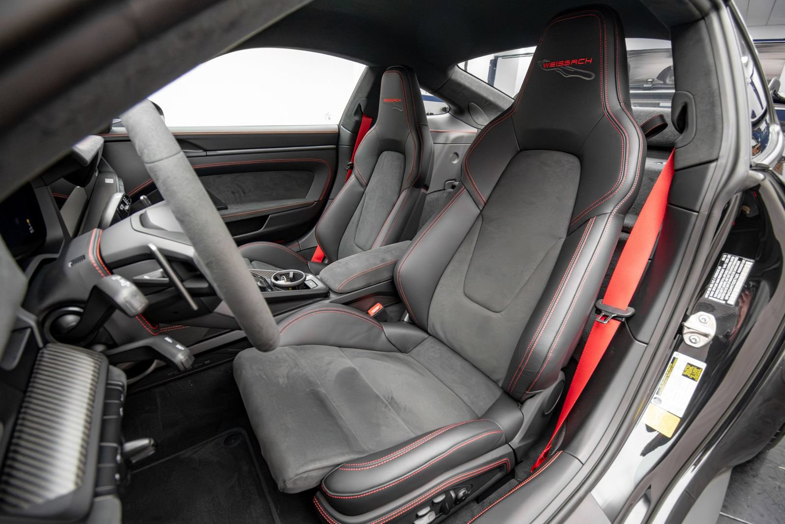 Used 2026 Porsche 911 GT3 RWD image 13