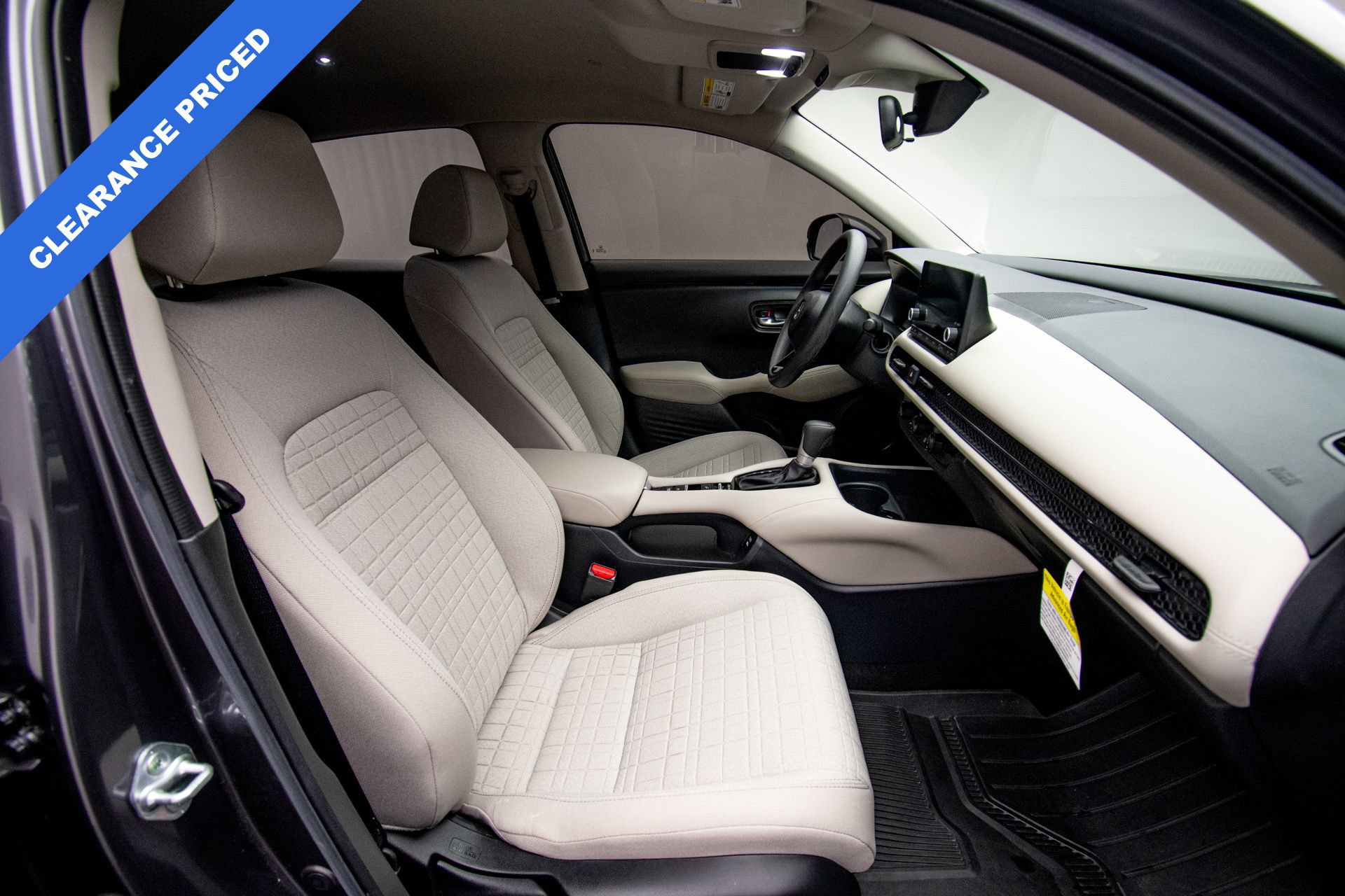 Used 2024 Honda HR-V LX image 13
