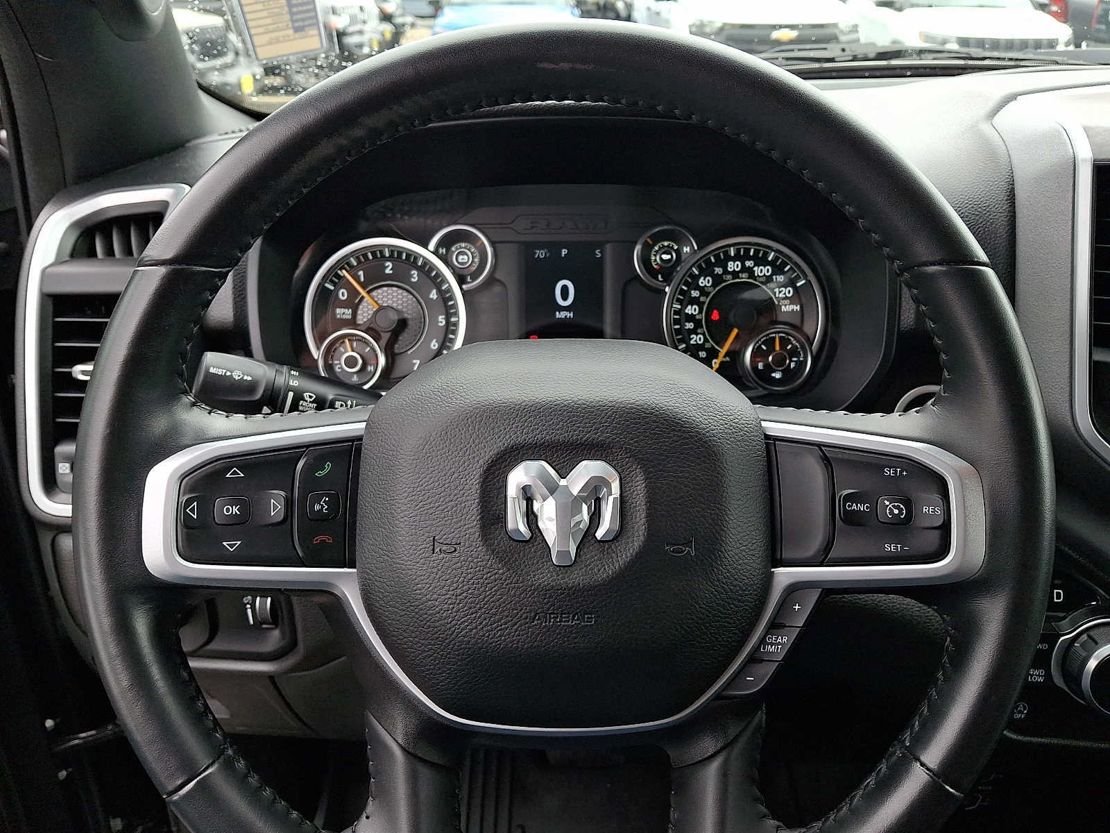Used 2022 RAM 1500 Big Horn AWD/4WD image 18