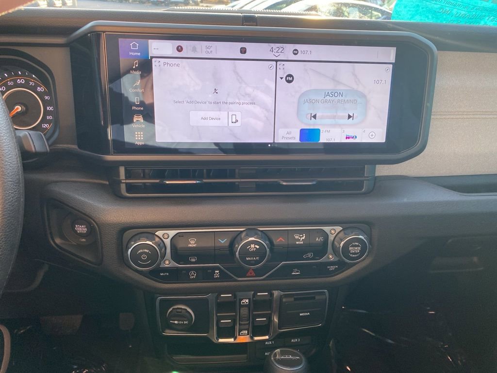 Used 2024 Jeep Gladiator Sport image 9