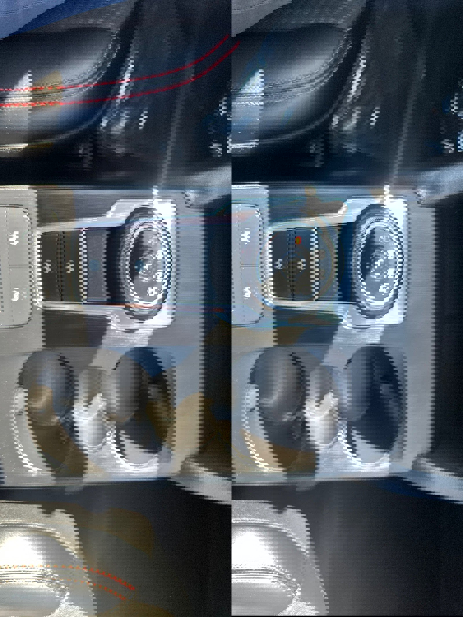 Used 2025 Ford Escape ST-Line Select image 29