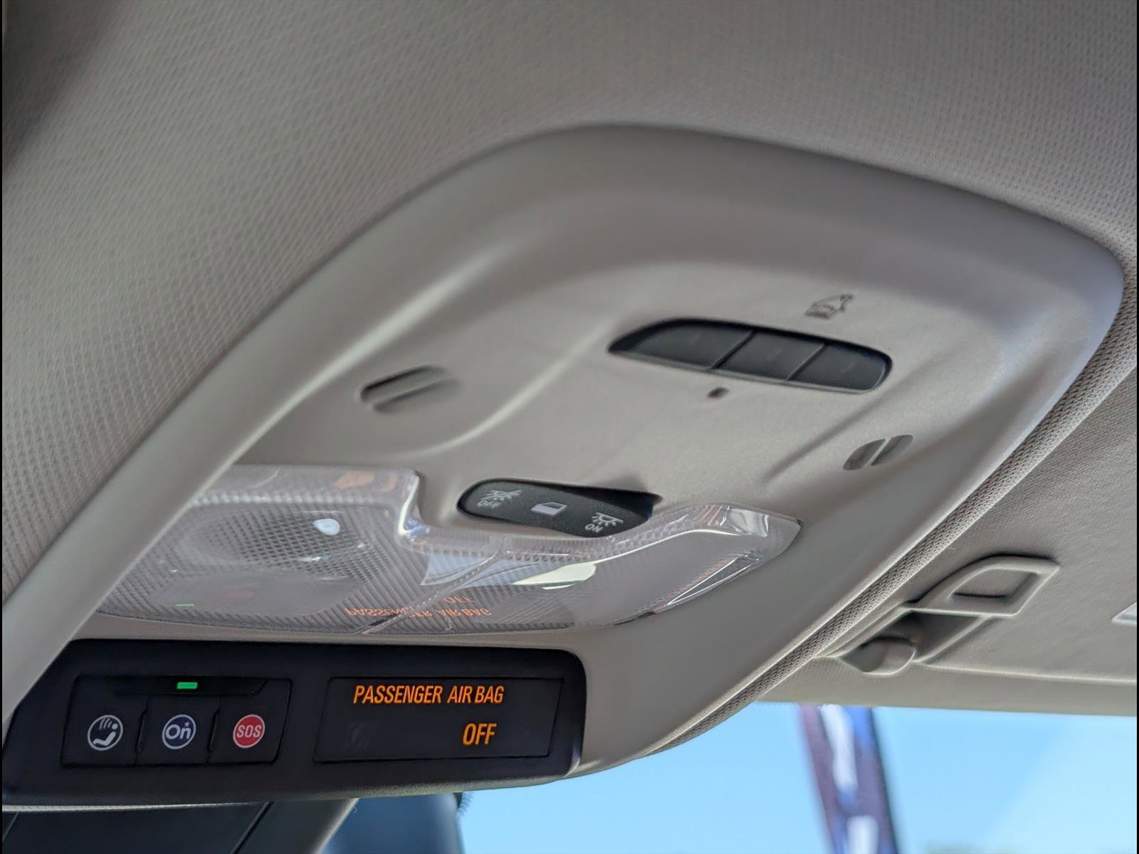 Used 2020 Buick Encore GX Essence FWD image 15