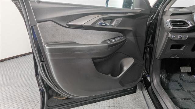 Used 2023 Chevrolet TrailBlazer LT image 13