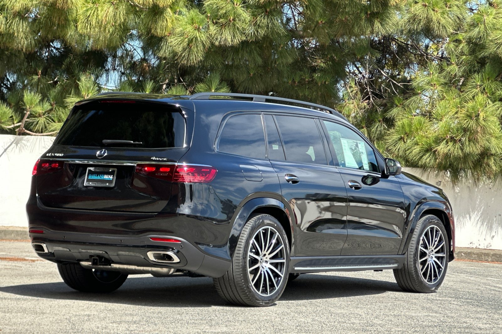 New 2026 Mercedes-Benz GLS 580 4MATIC image 4