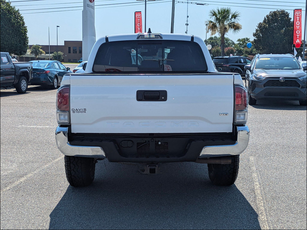 Used 2021 Toyota Tacoma TRD Off-Road AWD/4WD image 4
