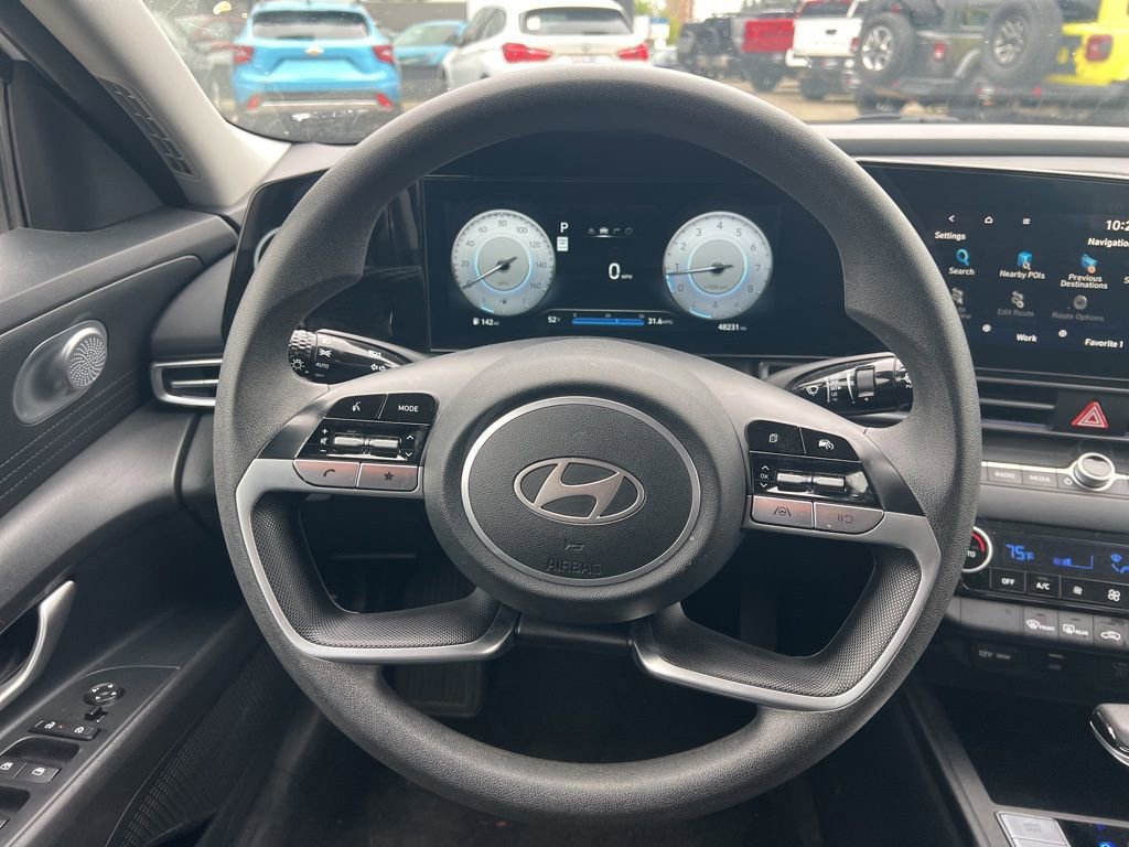 Used 2024 Hyundai Elantra SEL image 9