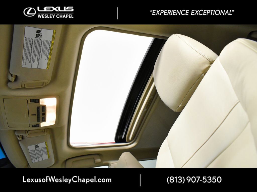 Used 2013 Toyota Camry XLE w/ Convenience Pkg image 37