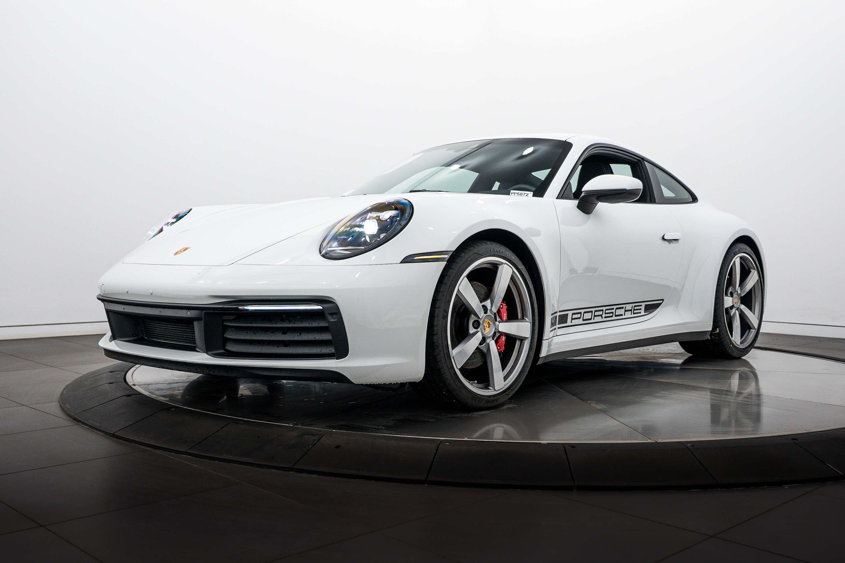 Certified 2022 Porsche 911 Carrera S image 1