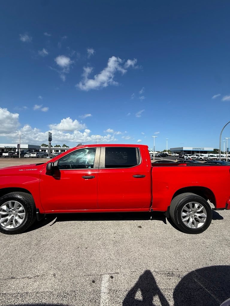 Used 2023 Chevrolet Silverado 1500 Custom RWD image 4