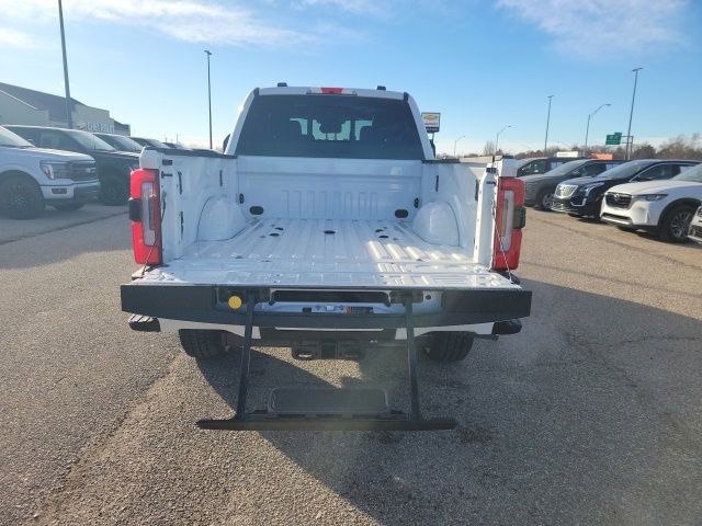 New 2026 Ford F250 Platinum image 32