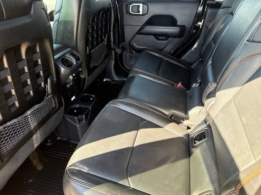 Used 2022 Jeep Gladiator Mojave w/ LED Lighting Group AWD/4WD image 18